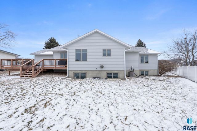 6418 W Hillary Dr Drive, Sioux Falls, SD 57106