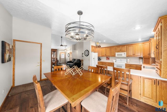 6418 W Hillary Dr Drive, Sioux Falls, SD 57106