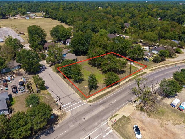 406 E Phillips Street, Conroe, TX 77301