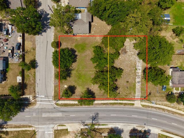 406 E Phillips Street, Conroe, TX 77301