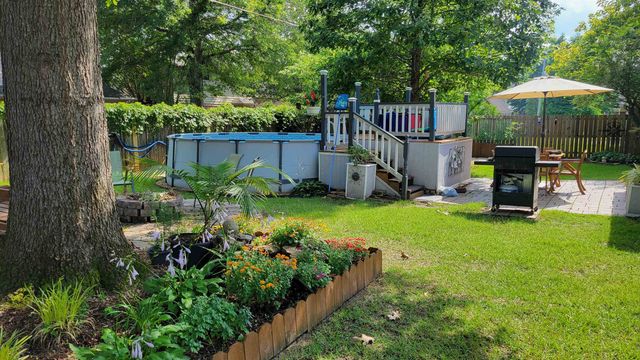 8675 E SANDY HILL CV E, Memphis, TN 38018