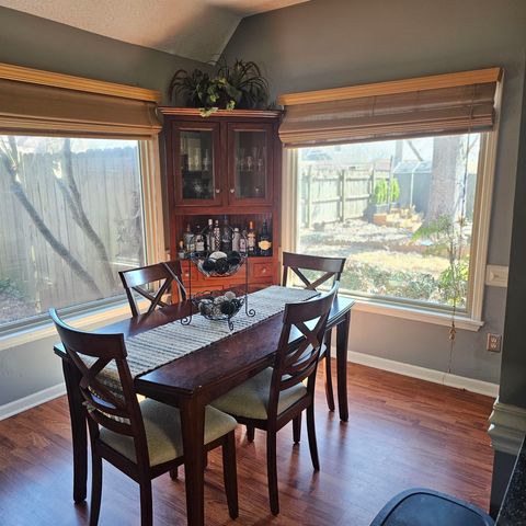 8675 E SANDY HILL CV E, Memphis, TN 38018