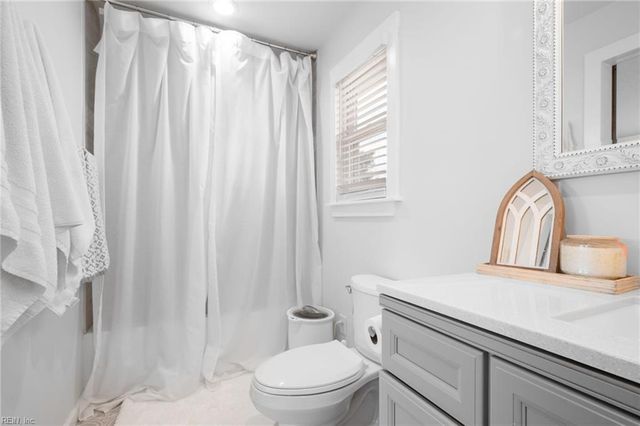 504 Sydenham BLVD, Chesapeake, VA 23322