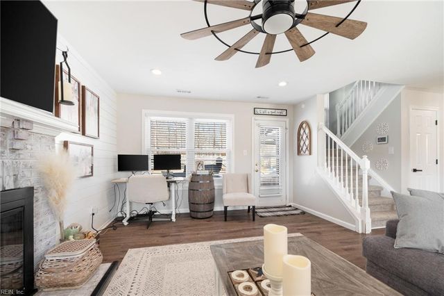 504 Sydenham BLVD, Chesapeake, VA 23322