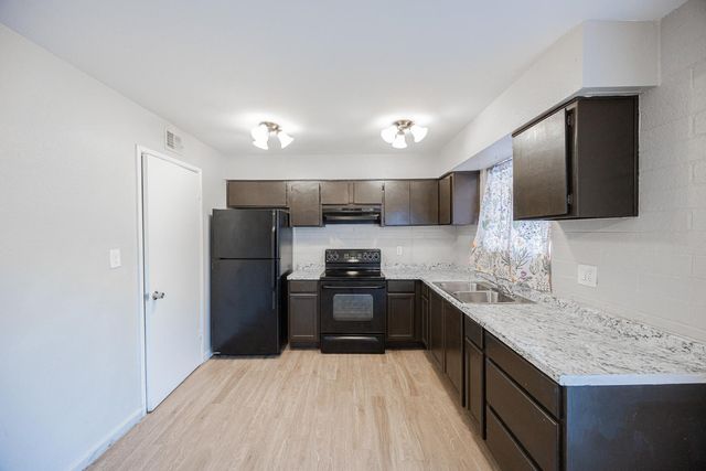 6565 N 19TH Avenue 53, Phoenix, AZ 85015