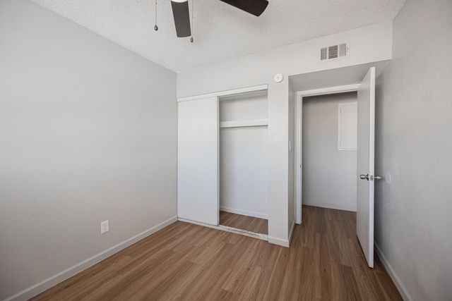 6565 N 19TH Avenue 53, Phoenix, AZ 85015