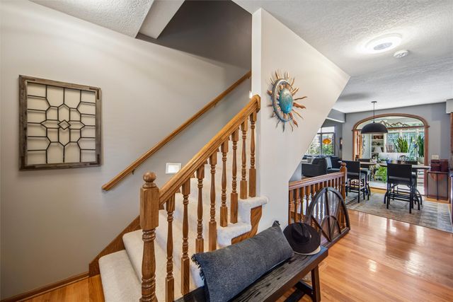 8111 Wellington Boulevard, Johnston, IA 50131