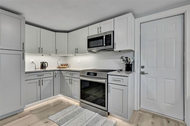 7331 HATTERAS DRIVE, Hudson, FL 34667