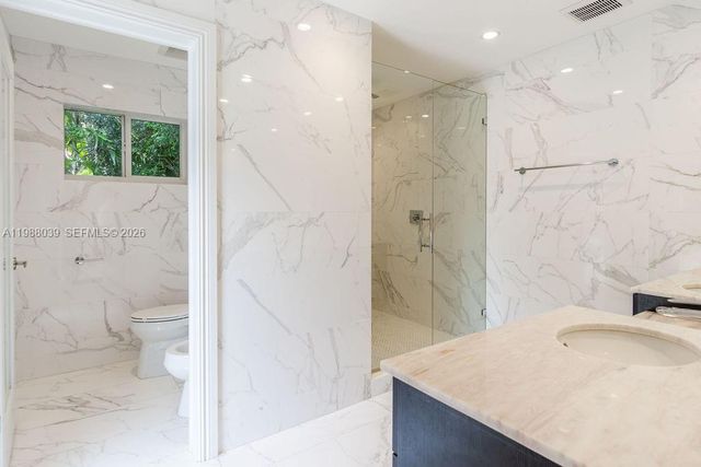 75 S Prospect Dr 75, Coral Gables, FL 33133