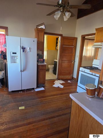 2418 Valley Street, Omaha, NE 68134