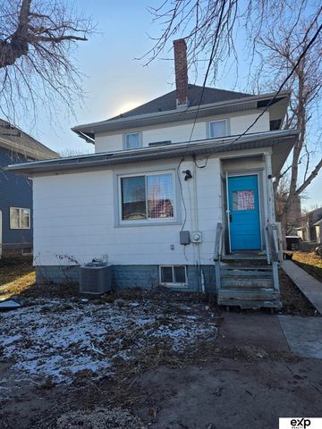 2418 Valley Street, Omaha, NE 68134