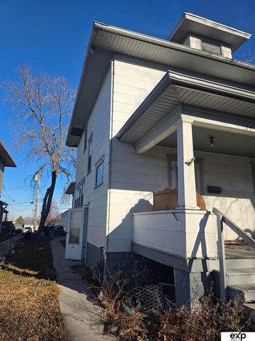 2418 Valley Street, Omaha, NE 68134