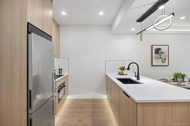 168 E 111th Street 4F, New York (manhattan), NY 10029