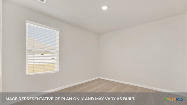 325 BARRON ESTATE Drive, Lockhart, TX 78644