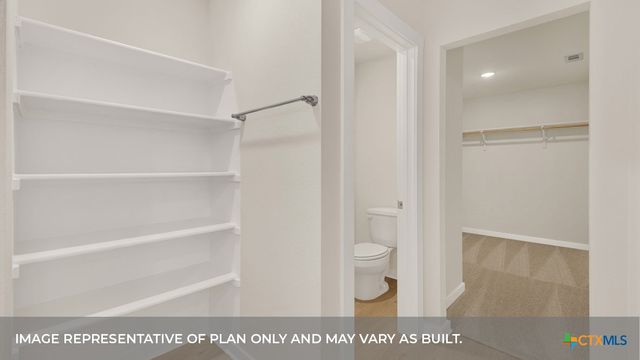 325 BARRON ESTATE Drive, Lockhart, TX 78644