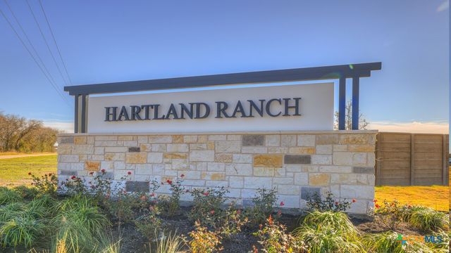 325 BARRON ESTATE Drive, Lockhart, TX 78644