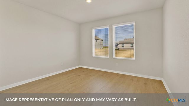 325 BARRON ESTATE Drive, Lockhart, TX 78644