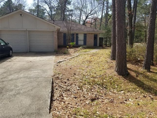 2 E White Willow Circle, The Woodlands, TX 77381