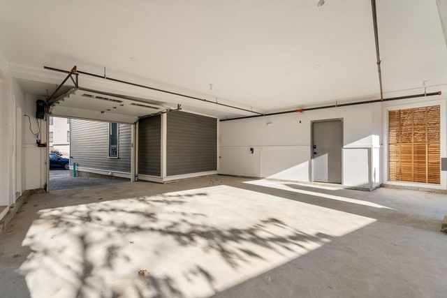 34 Vinton Street PH4, Boston, MA 02127