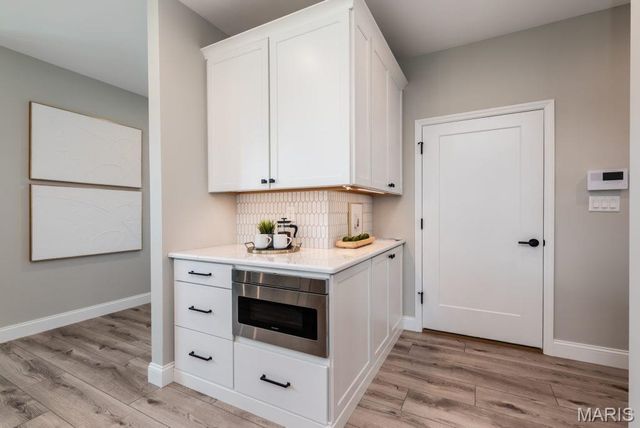 734 Barnwood Hill Drive, O'fallon, MO 63385
