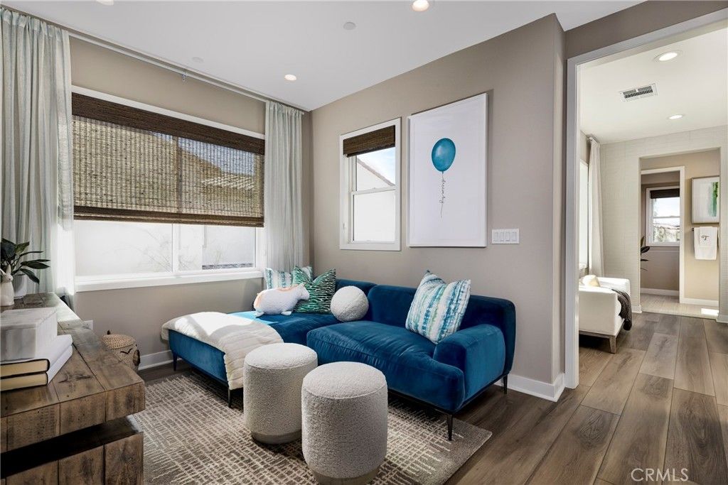 Image 8 of property listing at 36342 Warren Drive, Palm Desert, CA 92211