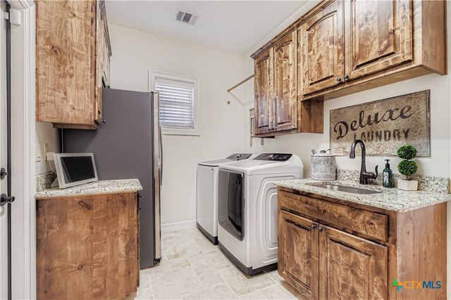 9907 Kopplin Road, New Braunfels, TX 78132