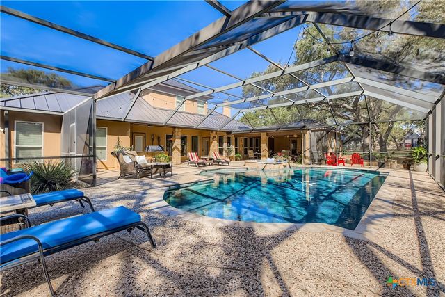 9907 Kopplin Road, New Braunfels, TX 78132