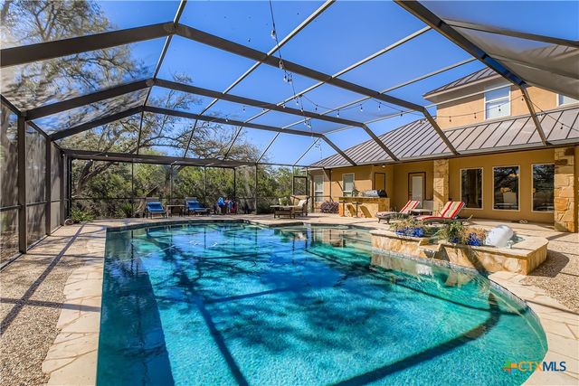 9907 Kopplin Road, New Braunfels, TX 78132