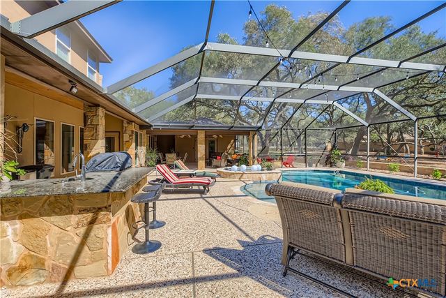 9907 Kopplin Road, New Braunfels, TX 78132