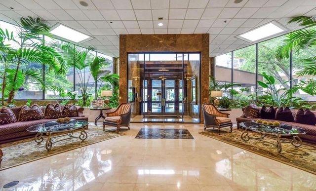 3525 Sage Road 1701, Houston, TX 77056