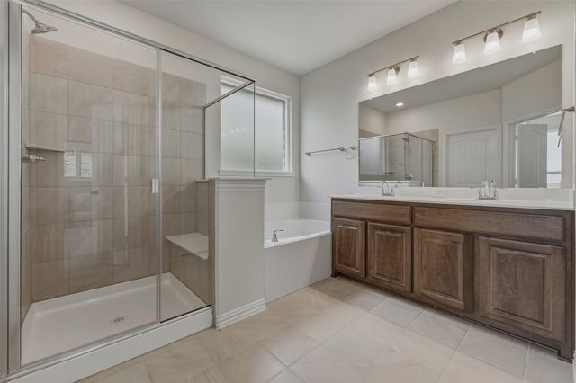 3526 Helena Street, Gainesville, TX 76240