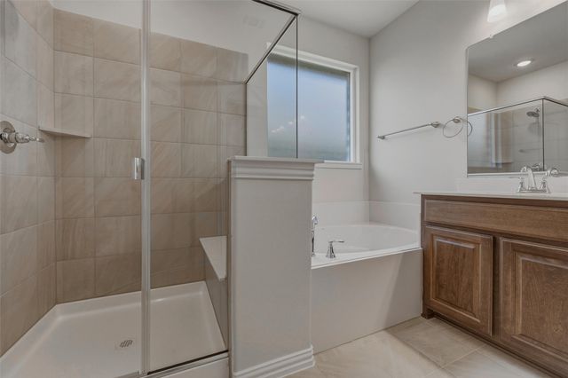 3526 Helena Street, Gainesville, TX 76240