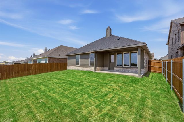3526 Helena Street, Gainesville, TX 76240