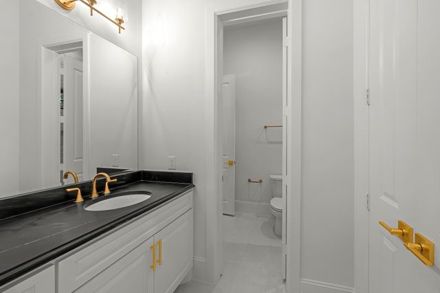 26041 Crown Ranch Boulevard, Montgomery, TX 77316