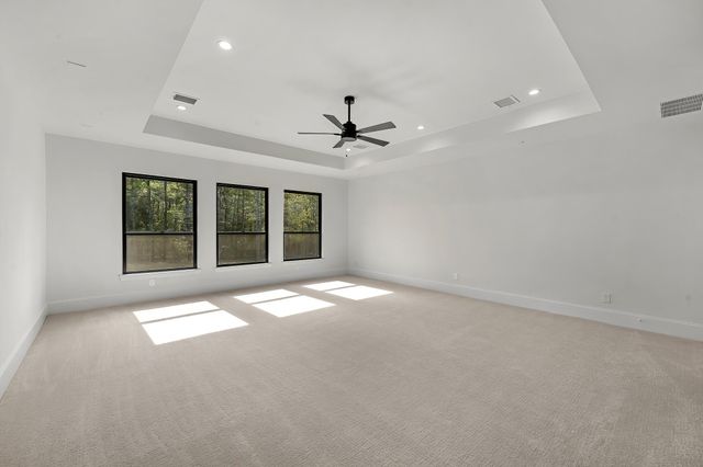 26041 Crown Ranch Boulevard, Montgomery, TX 77316