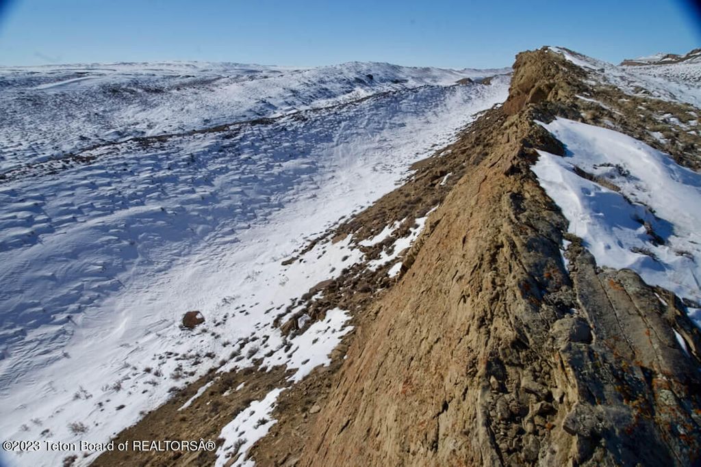 475 COUNTY RD 324, Sinclair, WY 82334 photo 35