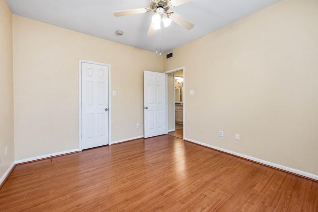 1330 Old Spanish Trail 4209, Houston, TX 77054