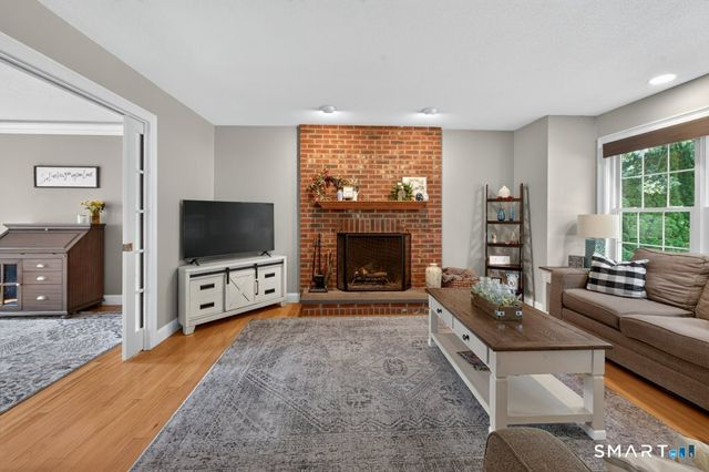 41 Beverly Drive, Southington, CT 06489