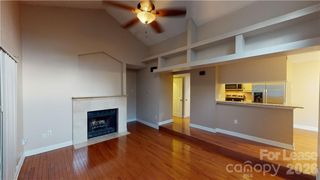 427 W 8th Street 108, Charlotte, NC 28202