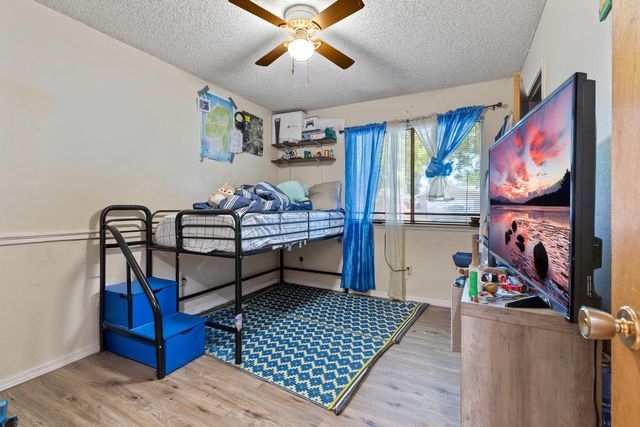 1805 Glaston Ave, Modesto, CA 95350