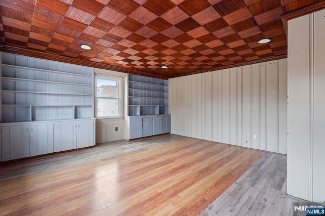 109 Orchard Street, Elizabeth, NJ 07208