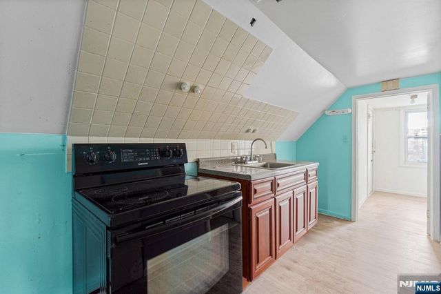 109 Orchard Street, Elizabeth, NJ 07208