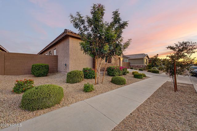 3825 W BUIST Avenue, Laveen, AZ 85339