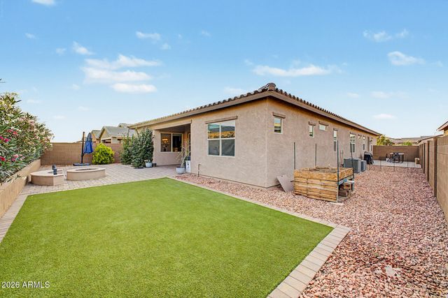 3825 W BUIST Avenue, Laveen, AZ 85339