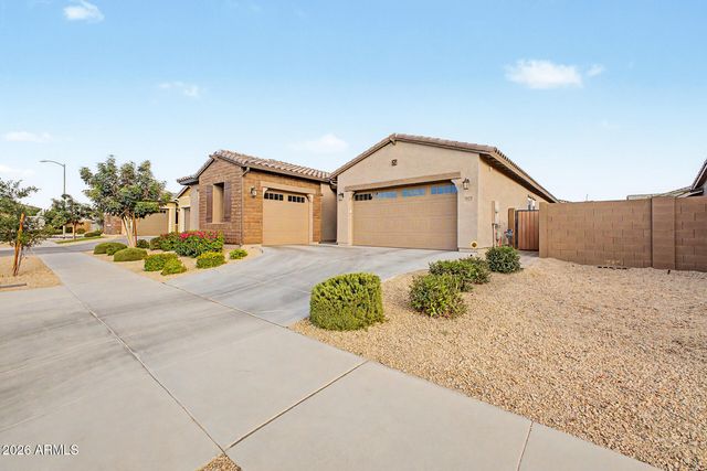 3825 W BUIST Avenue, Laveen, AZ 85339