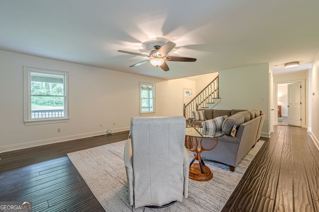 1233 Pebblebrook Road SE, Mableton, GA 30126