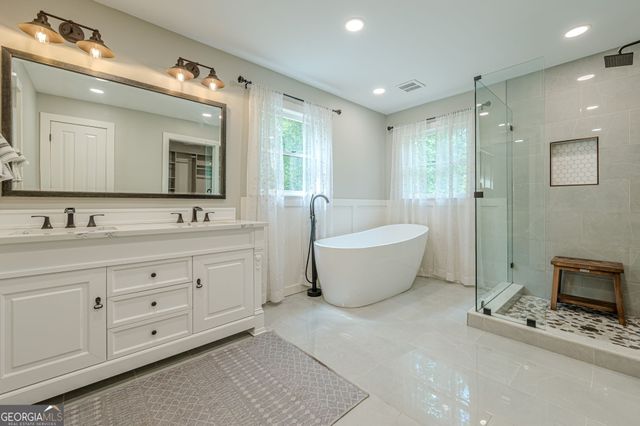 1233 Pebblebrook Road SE, Mableton, GA 30126