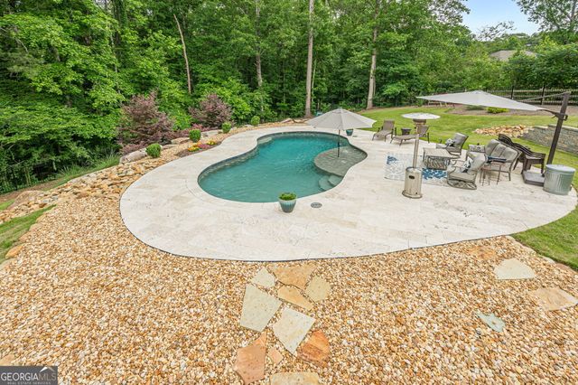 1233 Pebblebrook Road SE, Mableton, GA 30126