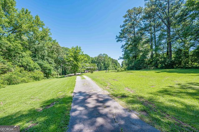 1233 Pebblebrook Road SE, Mableton, GA 30126