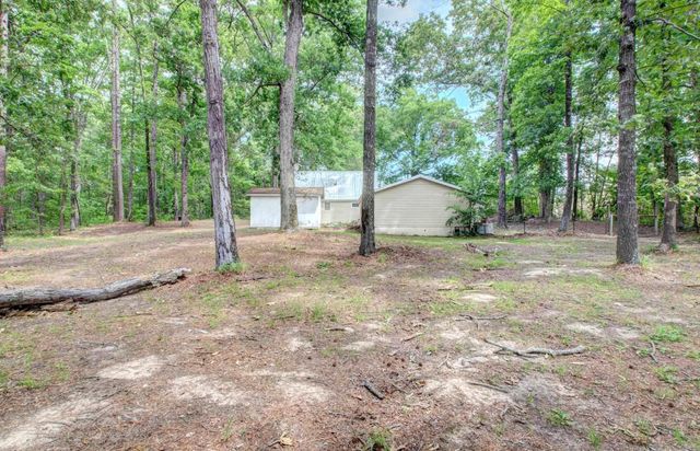 6900 Cherokee Ln, White Hall, AR 71602